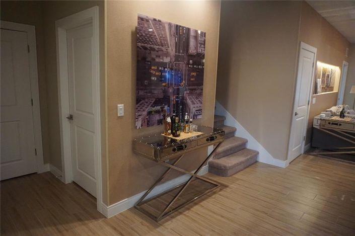 Image No.3-4 Bed Townhouse for sale