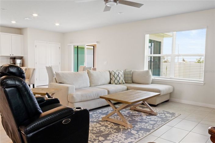 Image No.12-4 Bed Property for sale