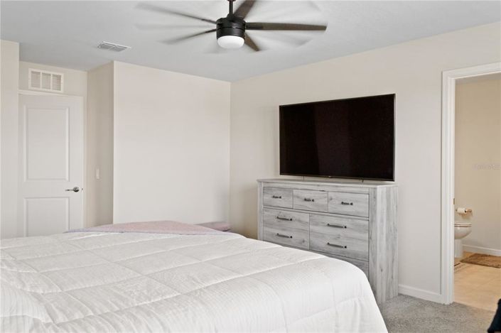 Image No.28-4 Bed Property for sale