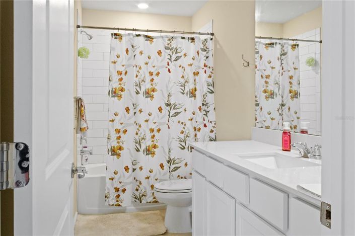 Image No.38-4 Bed Property for sale