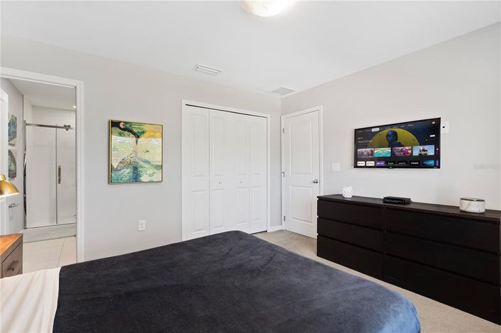 Image No.18-4 Bed Townhouse for sale