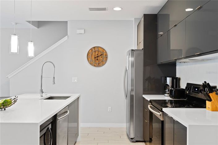 Image No.8-4 Bed Townhouse for sale