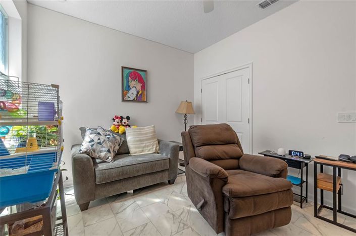 Image No.17-4 Bed Property for sale