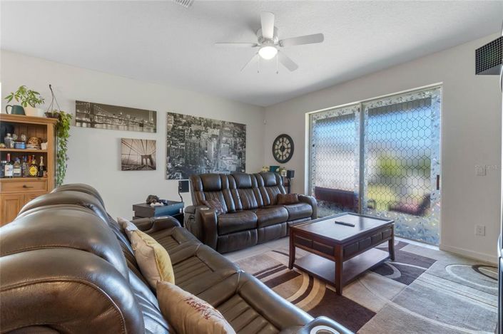 Image No.9-4 Bed Property for sale