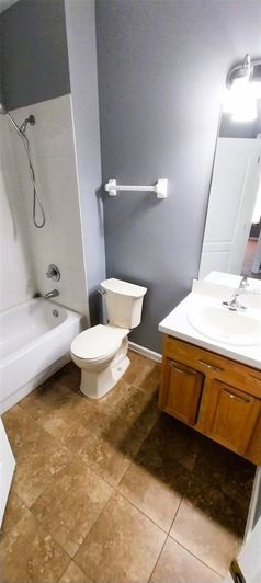 Image No.16-Propriété de 4 chambres à vendre à Clermont