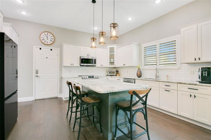 Image No.3-Propriété de 4 chambres à vendre à Orlando