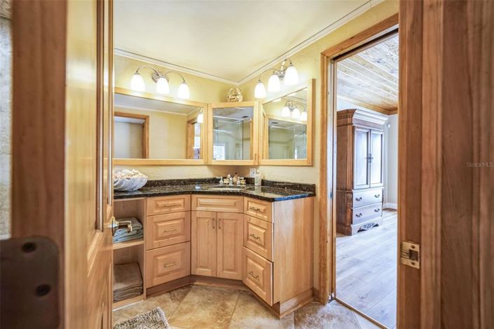 Image No.41-Propriété de 4 chambres à vendre à Floride