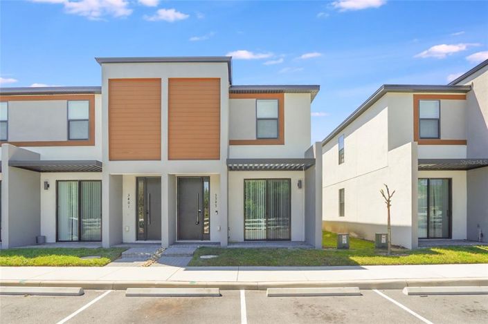 Image No.1-3 Bed Townhouse for sale