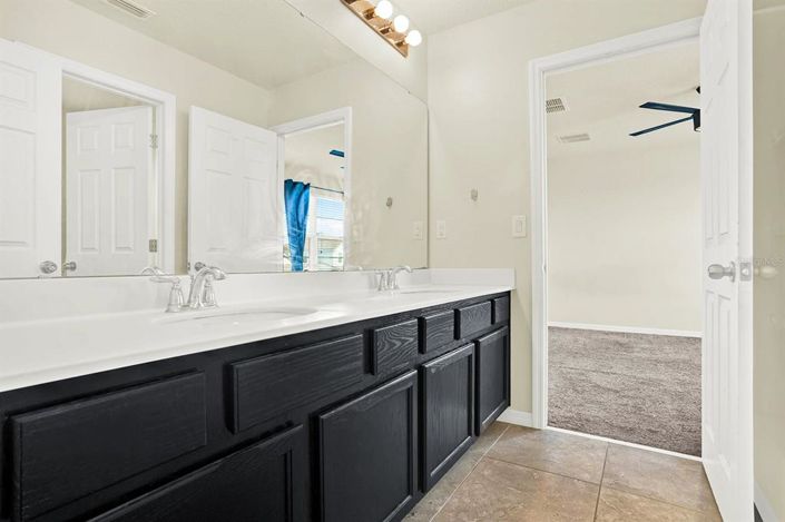 Image No.10-Propriété de 5 chambres à vendre à Kissimmee