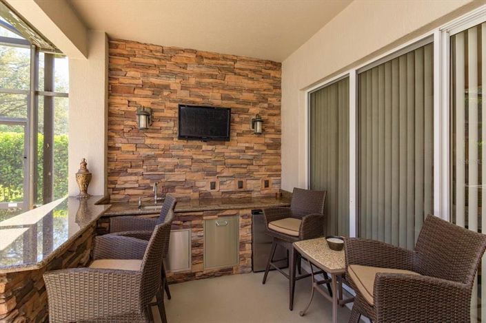 Image No.25-4 Bed Property for sale