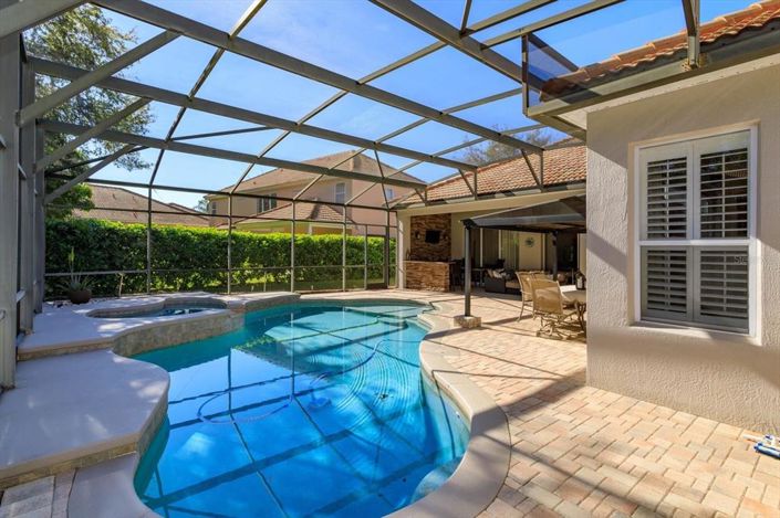 Image No.29-4 Bed Property for sale