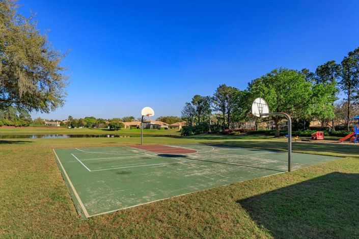 Image No.42-4 Bed Property for sale