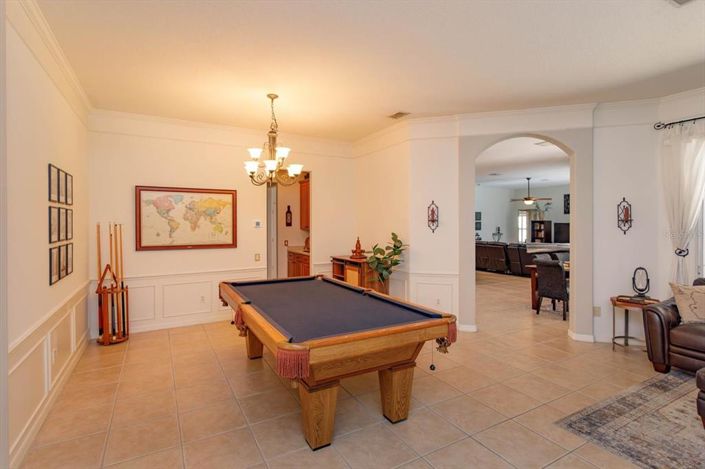 Image No.7-4 Bed Property for sale