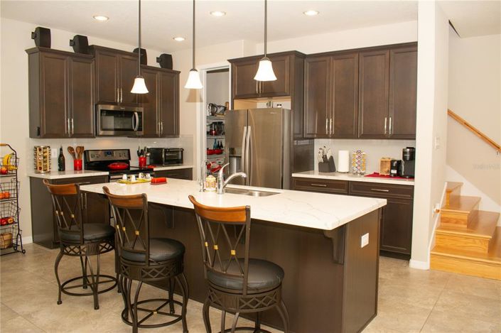 Image No.14-4 Bed Property for sale