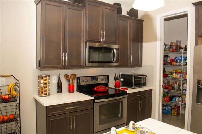 Image No.17-4 Bed Property for sale