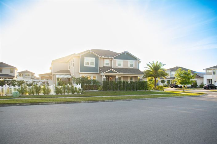 Image No.3-4 Bed Property for sale