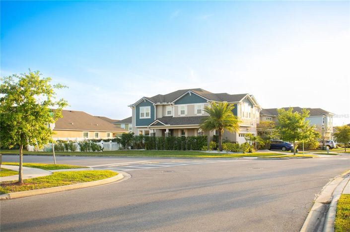 Image No.4-4 Bed Property for sale