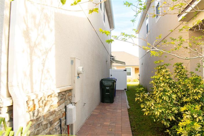 Image No.8-4 Bed Property for sale