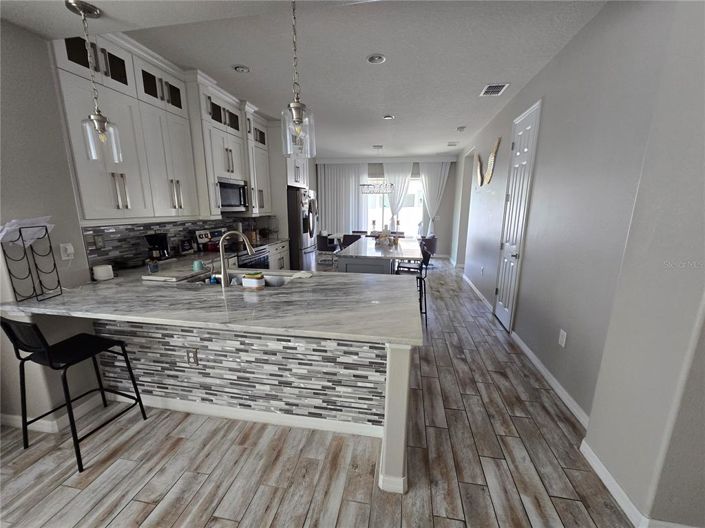 Image No.15-3 Bed Property for sale