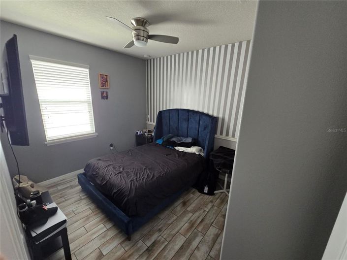 Image No.19-3 Bed Property for sale