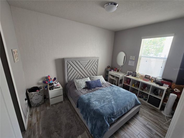 Image No.26-3 Bed Property for sale