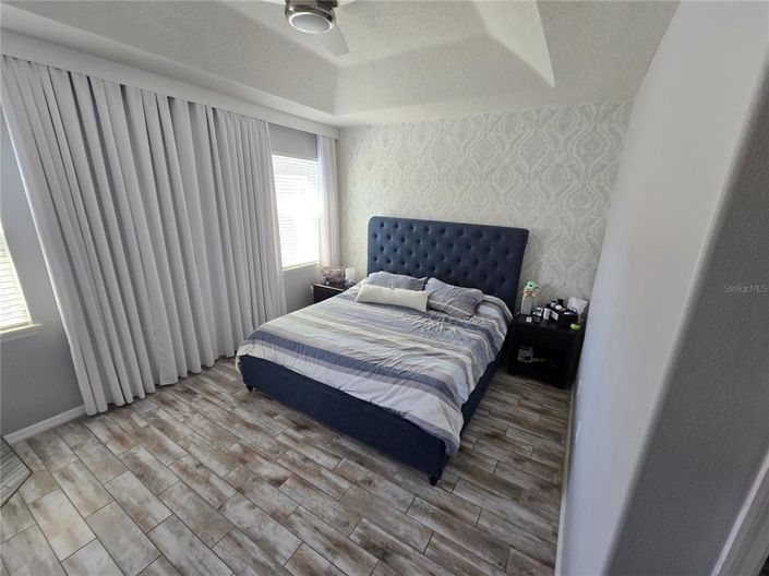 Image No.35-3 Bed Property for sale