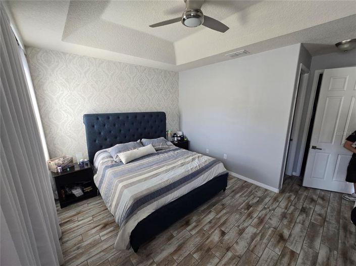 Image No.36-3 Bed Property for sale