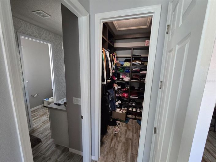 Image No.41-3 Bed Property for sale