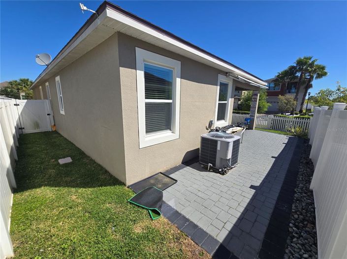 Image No.44-3 Bed Property for sale