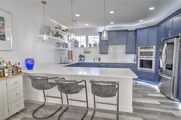 Image No.15-4 Bed Property for sale