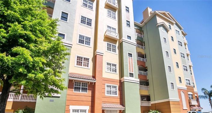 Image No.1-3 Bed Property for sale