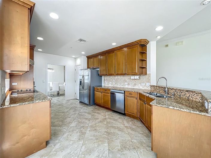 Image No.13-3 Bed Property for sale