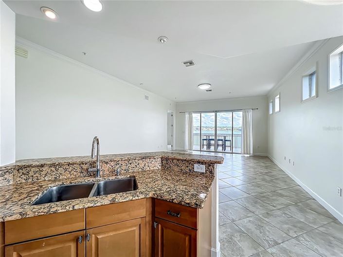 Image No.15-3 Bed Property for sale