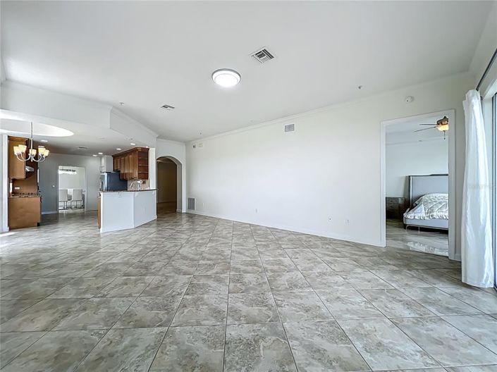 Image No.8-3 Bed Property for sale