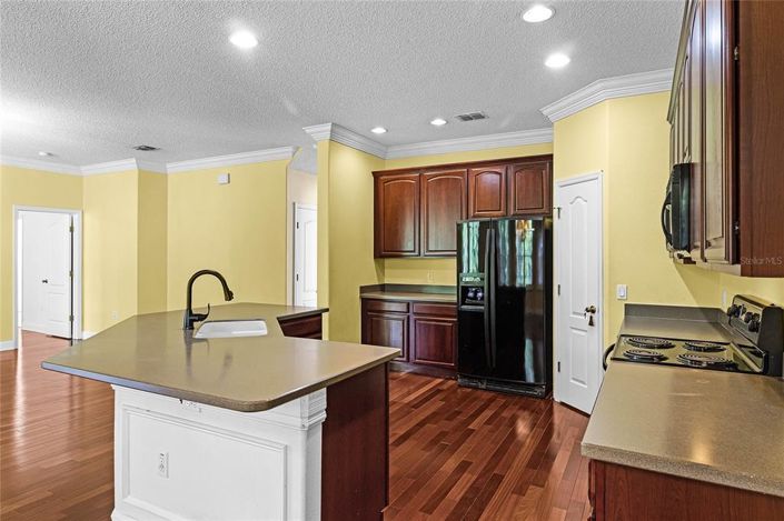 Image No.4-Propriété de 4 chambres à vendre à Kissimmee