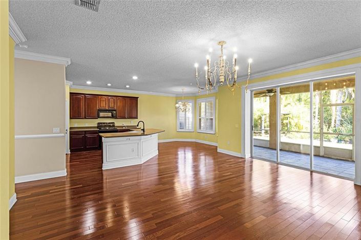 Image No.5-Propriété de 4 chambres à vendre à Kissimmee