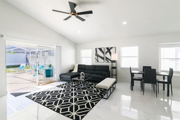 Image No.13-4 Bed Property for sale