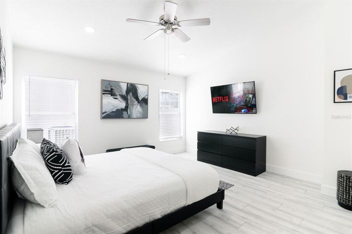 Image No.14-4 Bed Property for sale