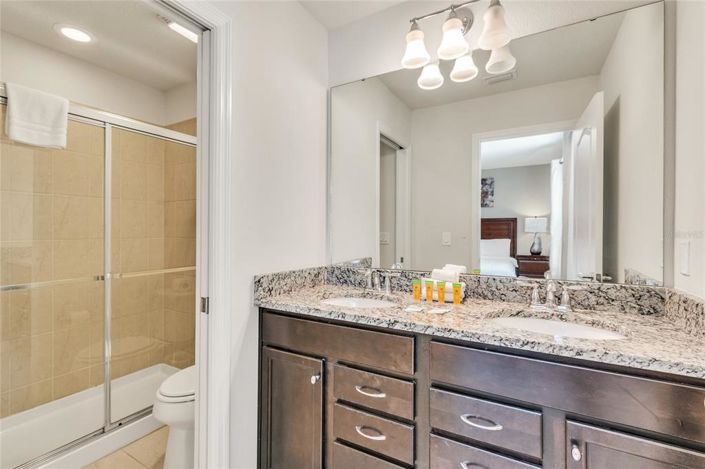 Image No.20-Propriété de 8 chambres à vendre à Kissimmee