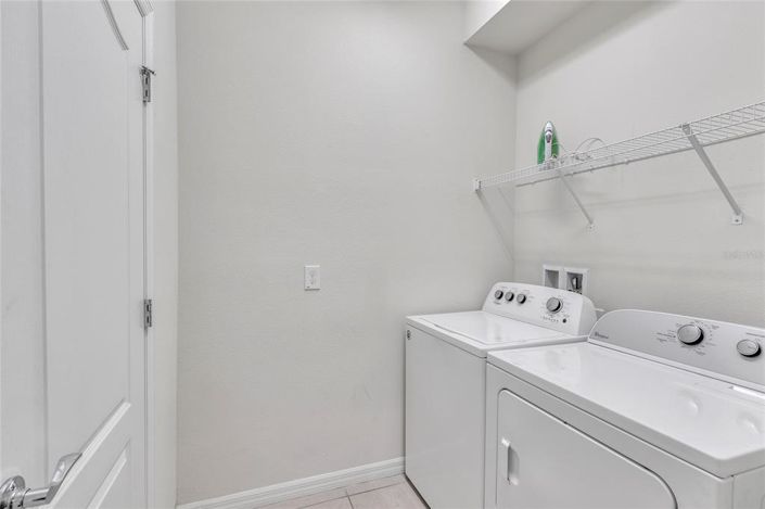 Image No.31-Propriété de 8 chambres à vendre à Kissimmee