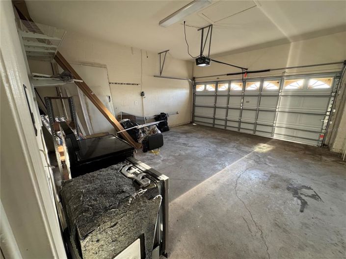 Image No.25-4 Bed Property for sale