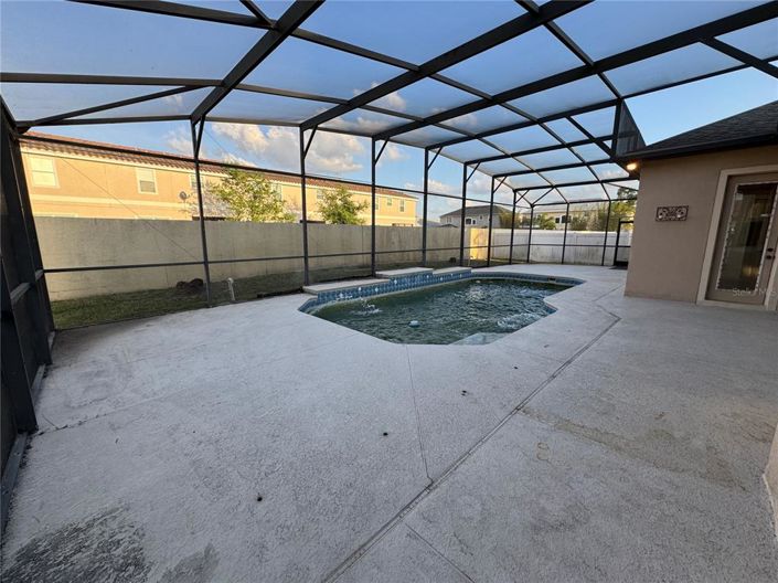 Image No.38-4 Bed Property for sale