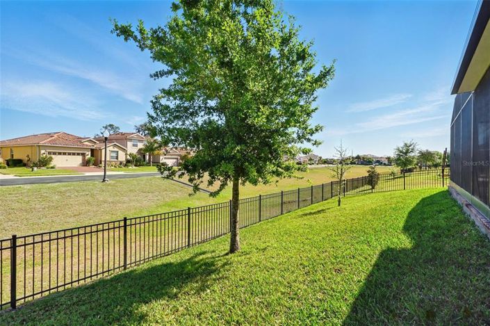 Image No.40-4 Bed Property for sale