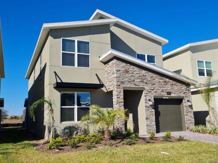 Image No.1-5 Bed Property for sale