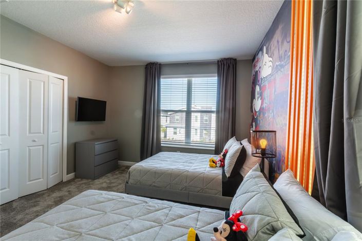 Image No.29-5 Bed Property for sale