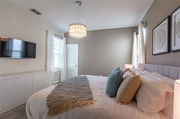 Image No.4-5 Bed Property for sale