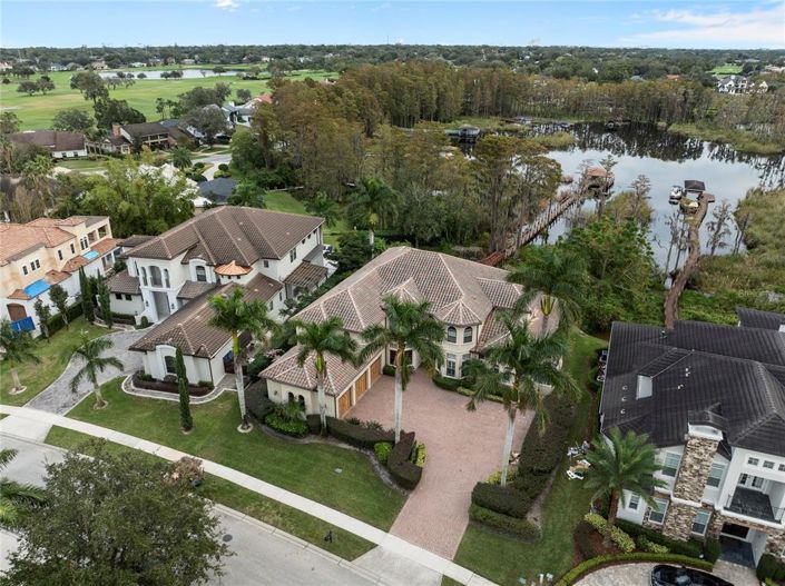 Image No.40-6 Bed Property for sale