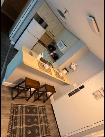 Image No.12-2 Bed Property for sale