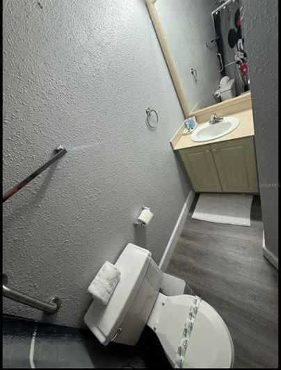 Image No.15-2 Bed Property for sale