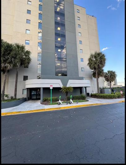 Image No.17-2 Bed Property for sale